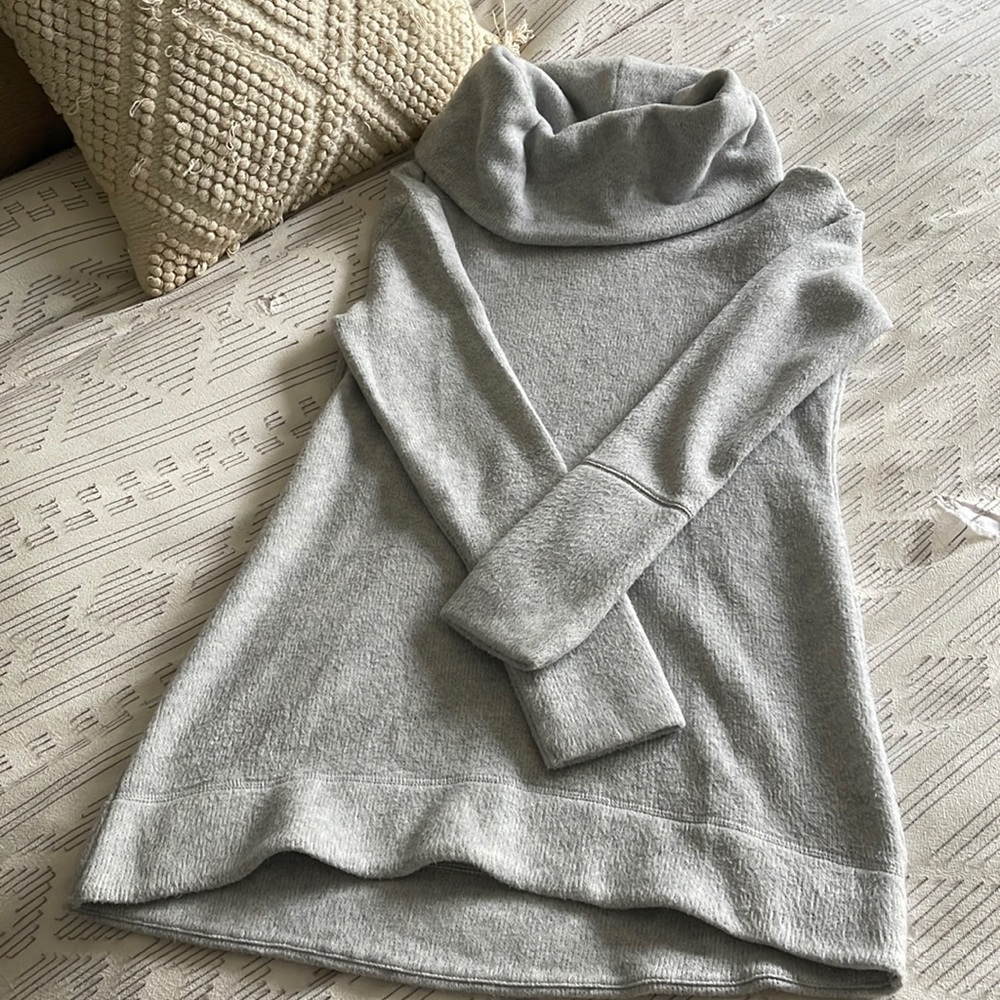 Extra long sweater, thick